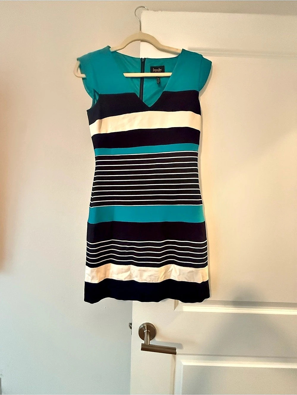 Laundry by Shelli Segal Striped Color Block Mini Dress Blue Black Size 2 Like
